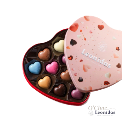 Geschenkdoos Valentijn roze 12 hartjes